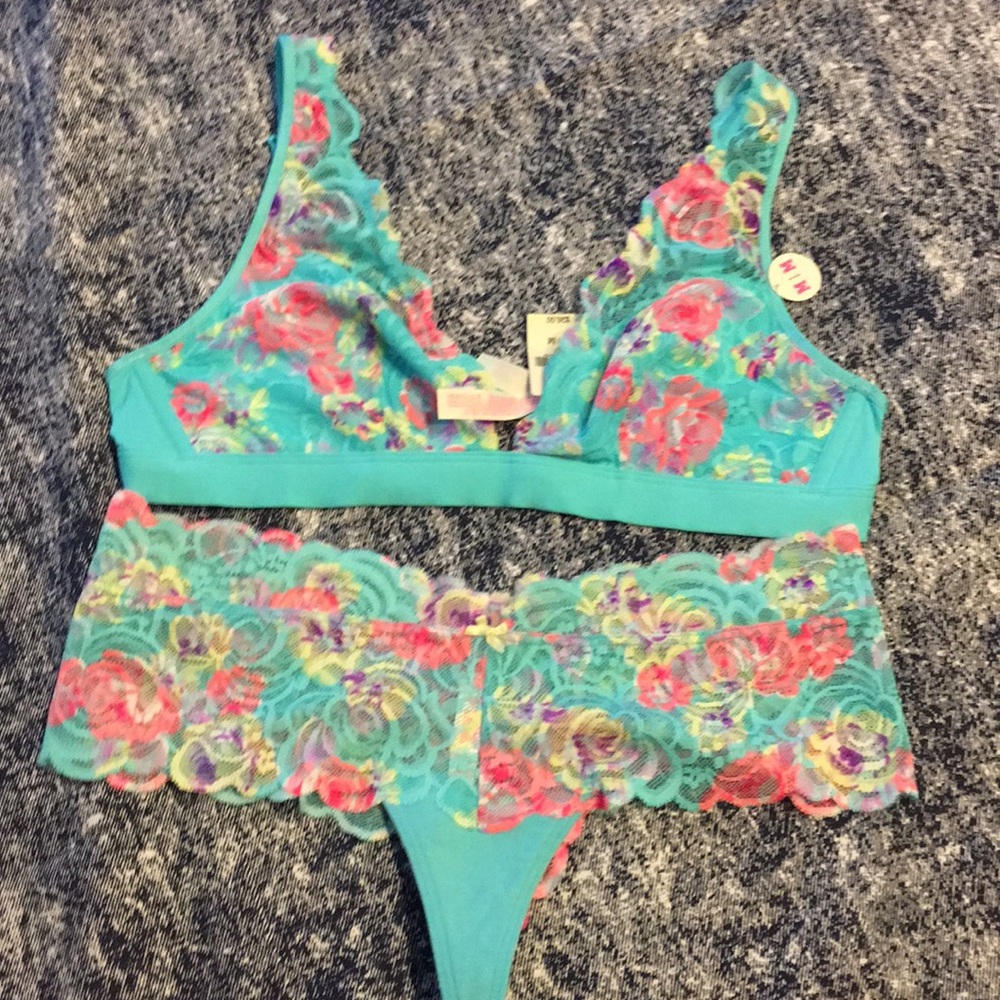 Victoria's Secret pink collection bralette set